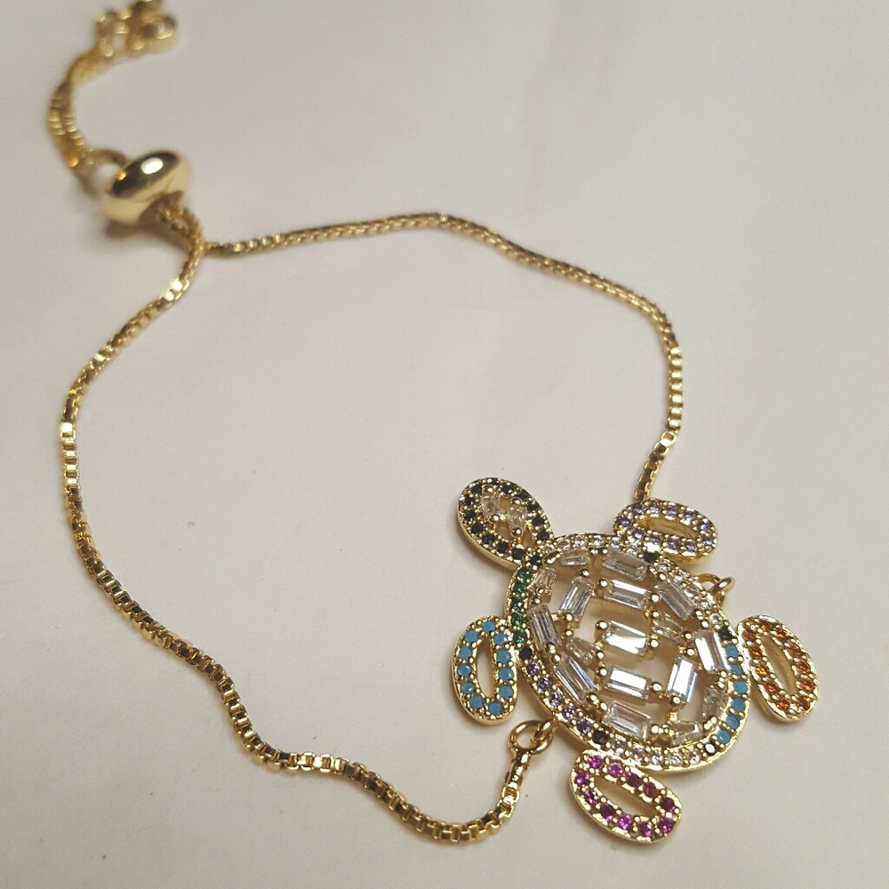 Adjustable Dainty Rainbow Turtle Bracelet - Picture 2 of 8